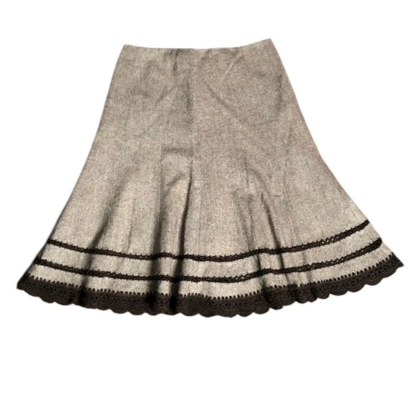 Talbots A- Line Flare Skirt Crochet Hem Size 12P - Picture 2 of 5